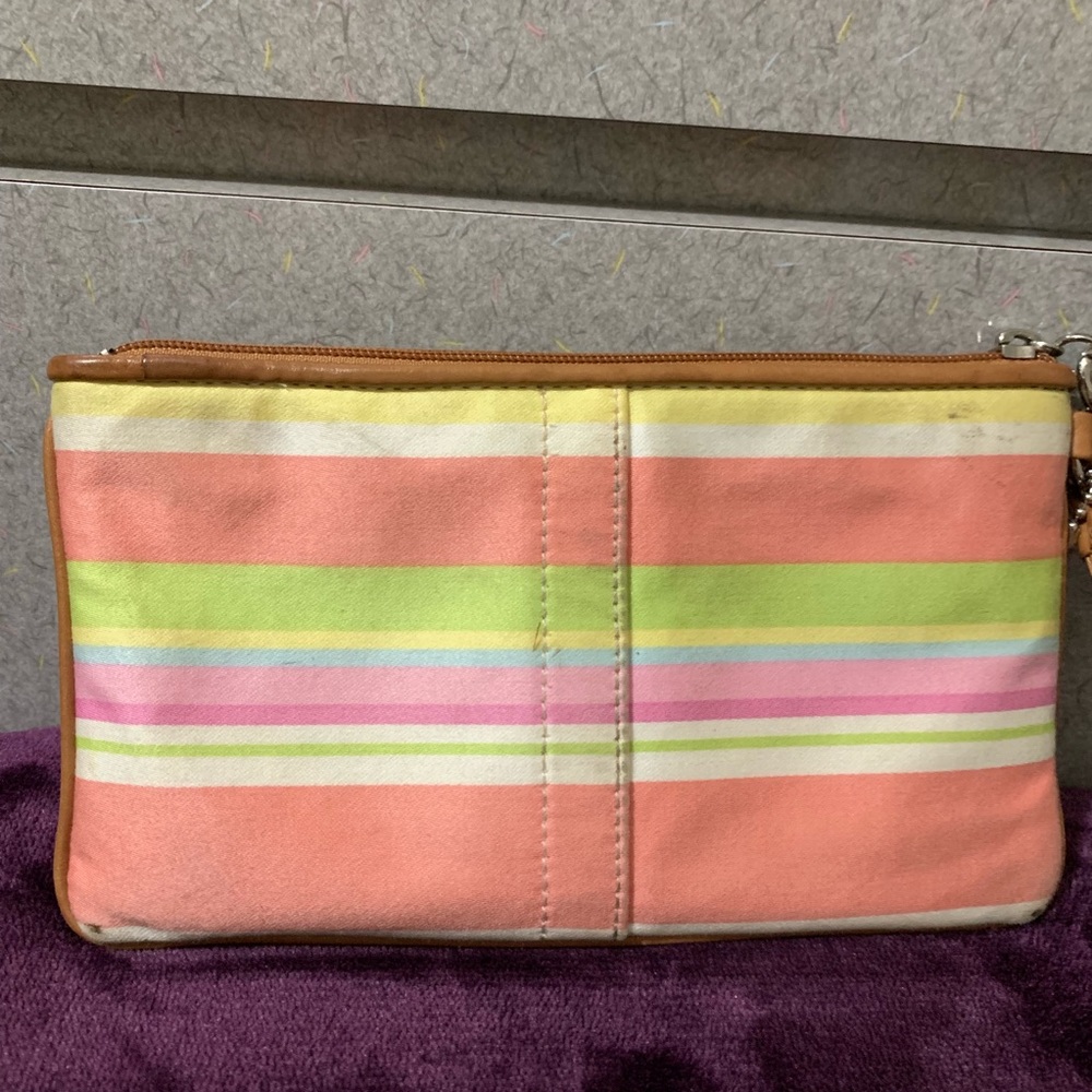 Coach wristlets - Picture 2 of 4